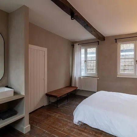 Lovely Triplex In The Heart Of Le Sablon Brussels Exterior photo